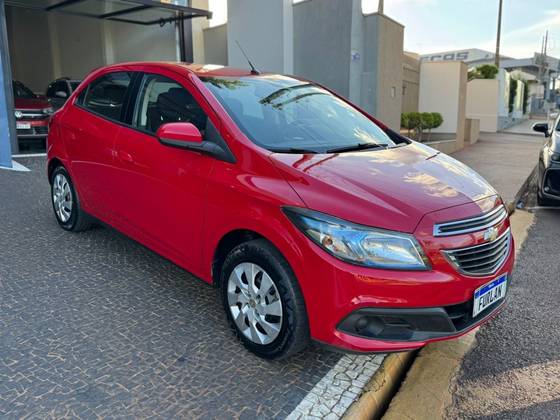 CHEVROLET ONIX 1.4 MPFI LT 8V FLEX 4P MANUAL